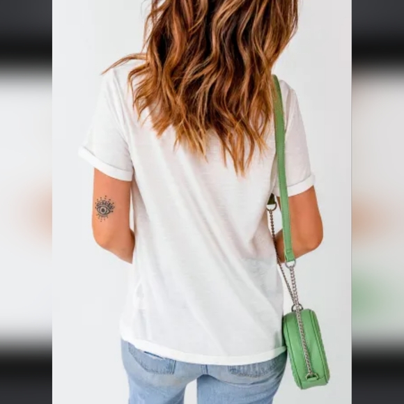 💗 Last Two!! White Rhinestone XOXO Valentine Tee - Picture 3 of 5